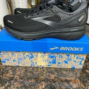 Women’s Brooks Ghost 14 NIB